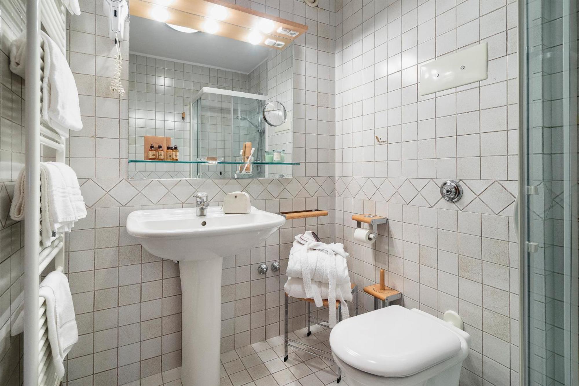 קורטינה ד'אמפזו Hotel Cristallino D'Ampezzo מראה חיצוני תמונה